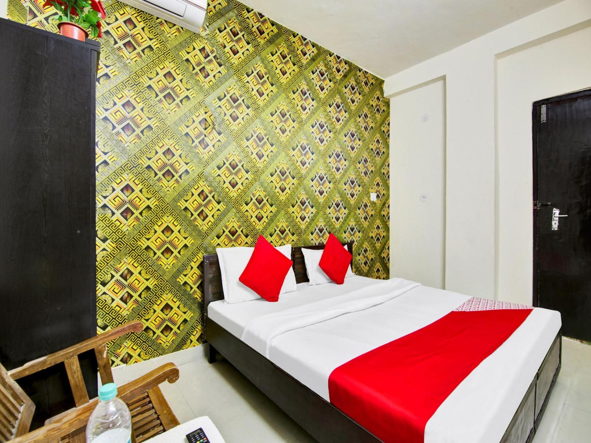 Hotel O Kailash Inn New Delhi Exterior photo